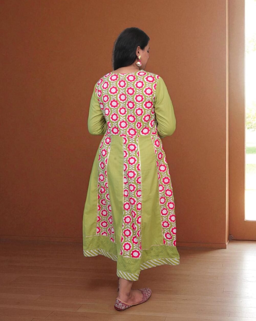 Shop Secondary Image